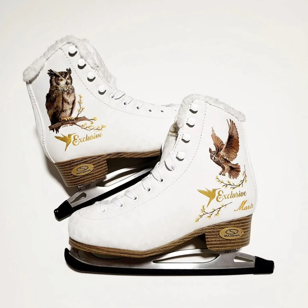 Łyżwy figurowe — materiał skóra - efekt jak przy butach rowerowych