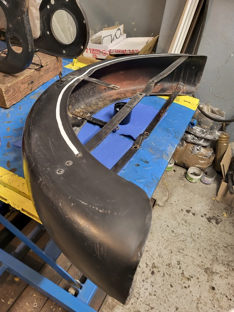 BMW EMW R35 - rekonstrukcja klasycznego motocykla